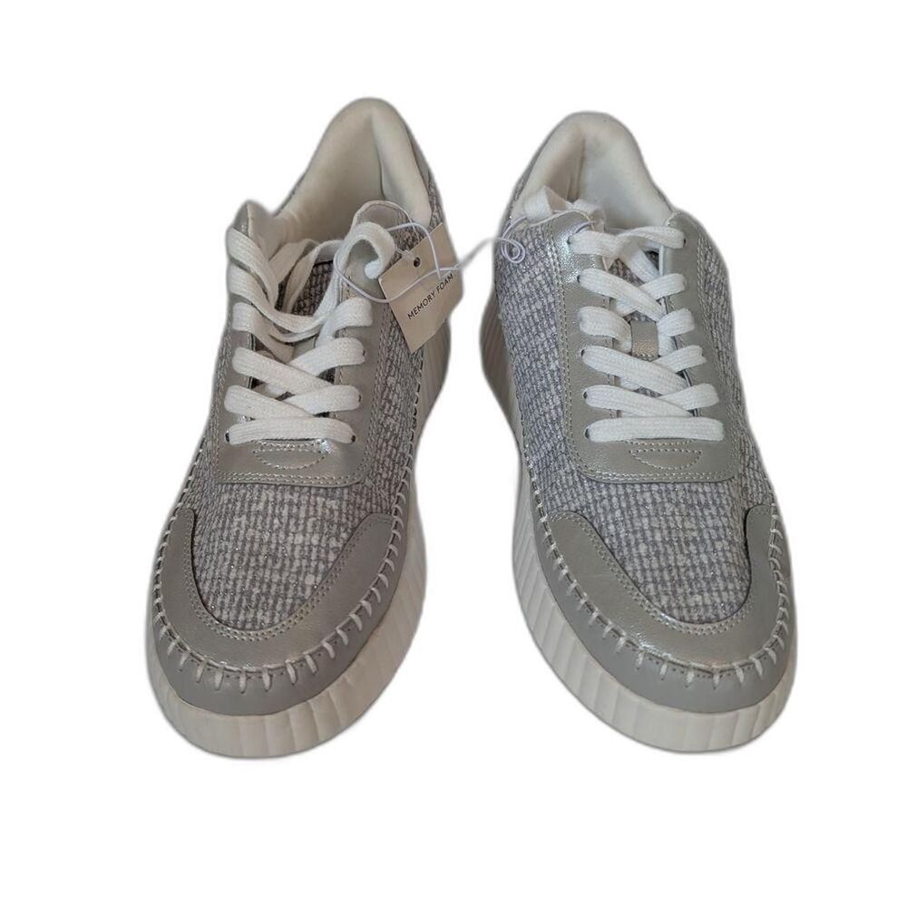 Universal Thread Women's Grey and White Trainers Size 11 NWOT